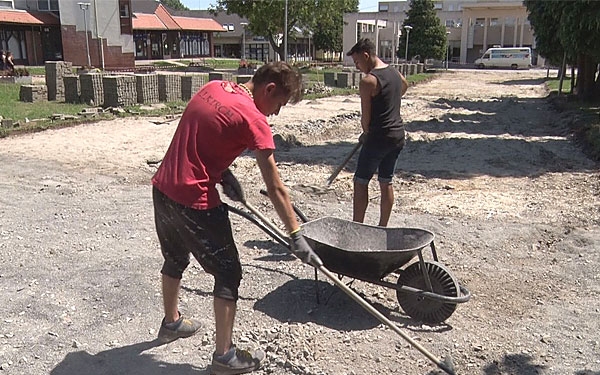 Nyári diákmunka-program Dombóváron