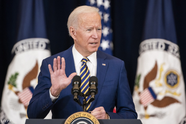 A Fehér Ház tagadta, hogy Joe Biden az elnökjelölti küzdelemtől való visszalépést fontolgatja